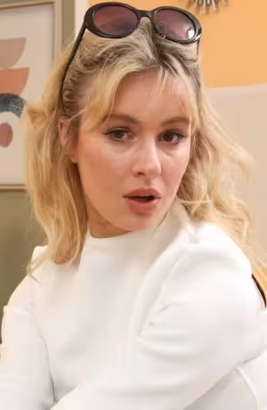 Lucy Mae