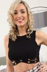 Melanie Walsh